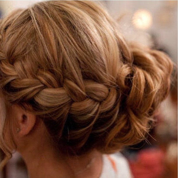 Top 5 Office Appropriate Hairstyles for Women