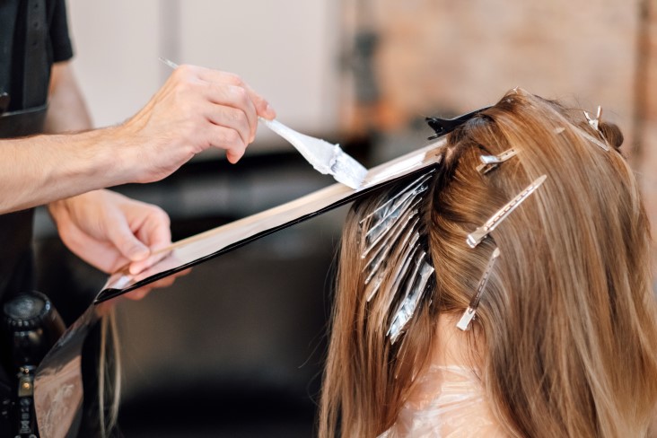 advantages of beauty school hairstyling
