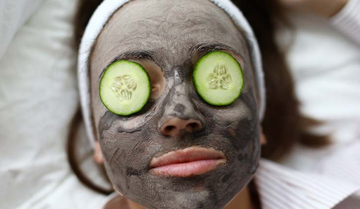 clay mask and cucumbers