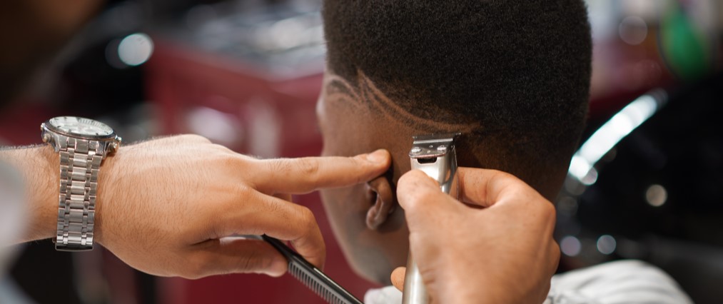 advantages of barbering school